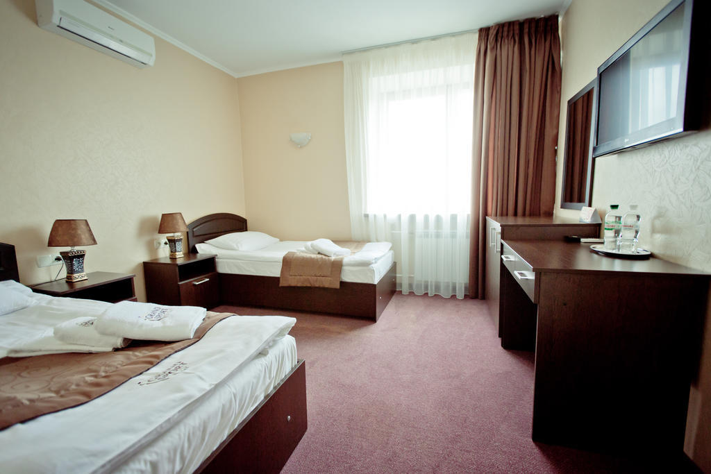 Grand Sport Hotel Brovary Rum bild